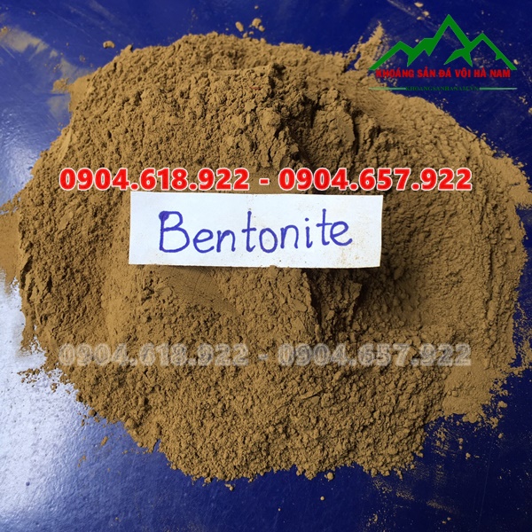 Bentonite làm phụ gia cho thức ăn chăn nuôi.