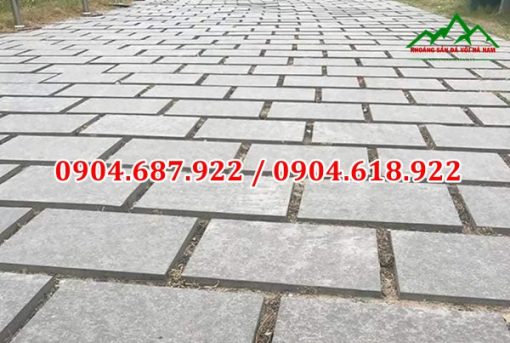 đá băm mặt ghi sáng lát nền