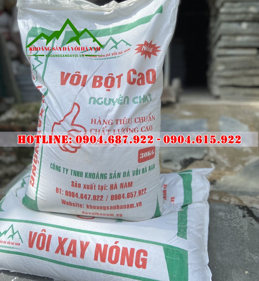 vôi bột ủ phân gà